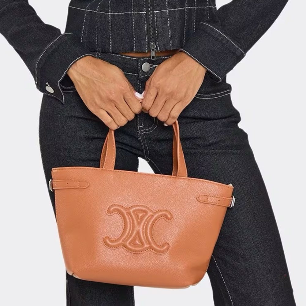 Tote bag in tan brown